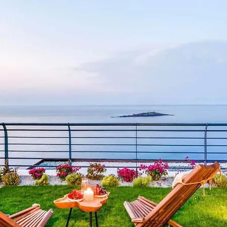 Yalikavak Tilkicik Koyu Bodrum